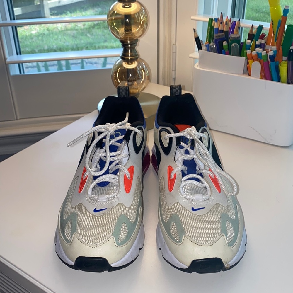 Nike Air Max 200 - Women's